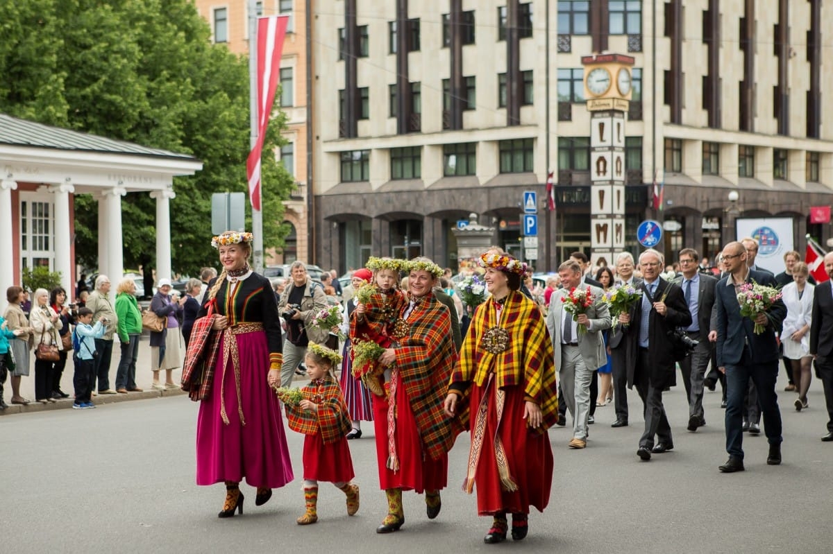 VIII Ziemeļu un Baltijas valstu Dziesmu svētku dalībnieku gājiens