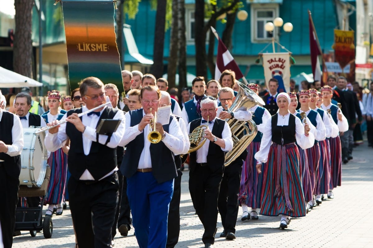 VIII Starptautiskā tautas deju festivāla "Sudmaliņas" atklāšanas diena