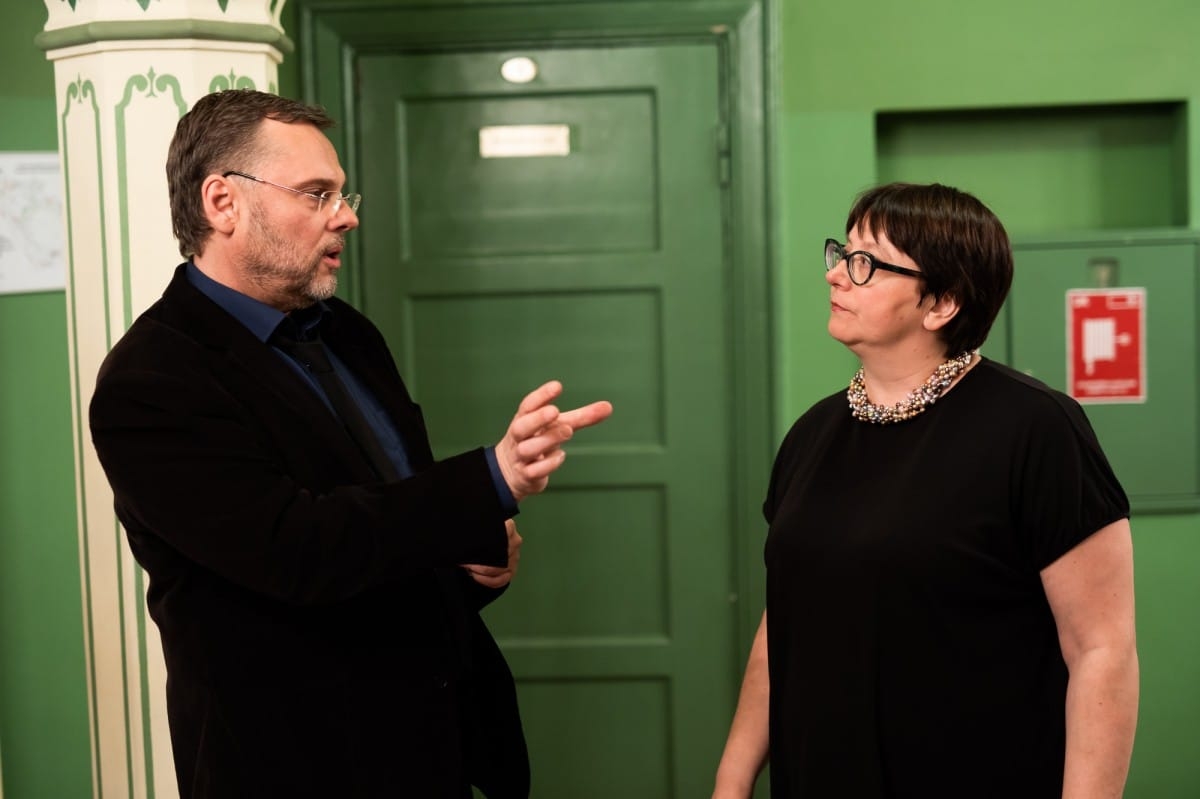 Dokumentālās filmas DZIESMUVARA pirmizrāde