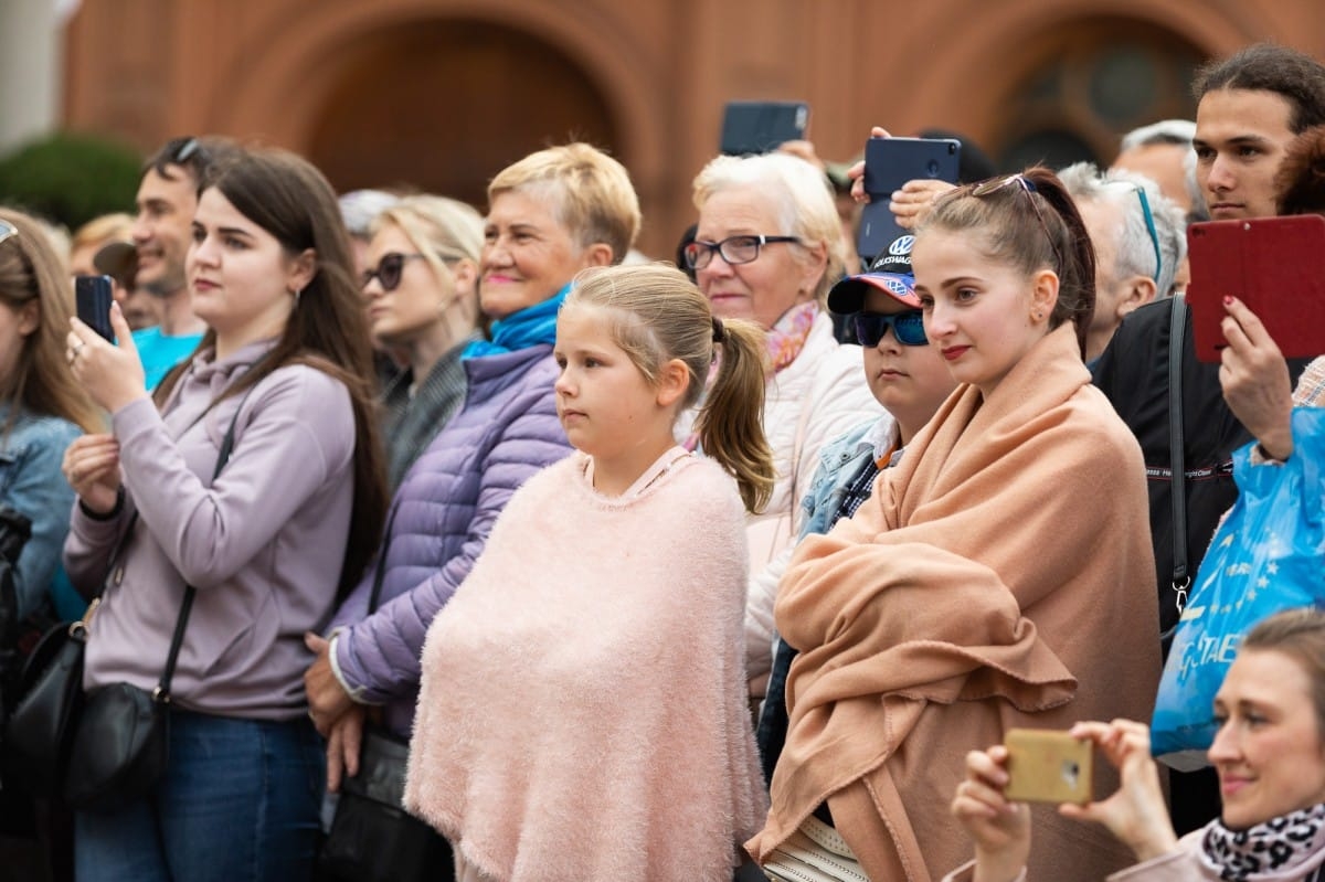 IX Starptautiskais tautas deju festivāls "Sudmaliņas" - Iepazīšanās tūre "Labāk deviņi draugi..." Vecrīgā