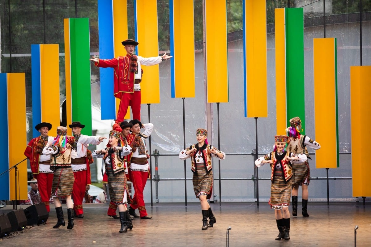 IX Starptautiskais tautas deju festivāls "Sudmaliņas" - Atklāšanas koncerts "Aiz deviņām jūrām, aiz deviņiem kalniem"