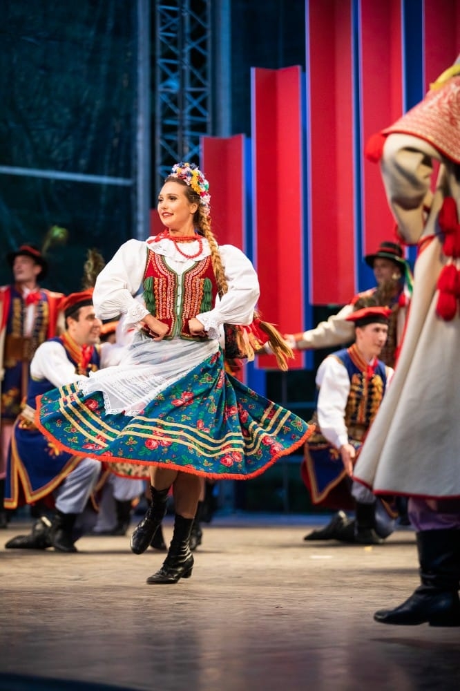 IX Starptautiskais tautas deju festivāls "Sudmaliņas" - Atklāšanas koncerts "Aiz deviņām jūrām, aiz deviņiem kalniem"
