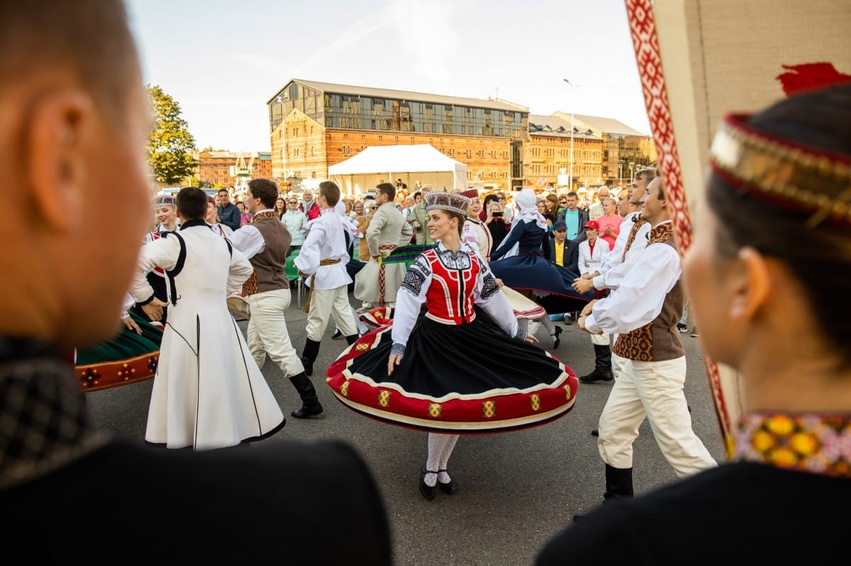 IX Starptautiskā tautas deju festivāla "Sudmaliņas" noslēguma koncerts Liepājā