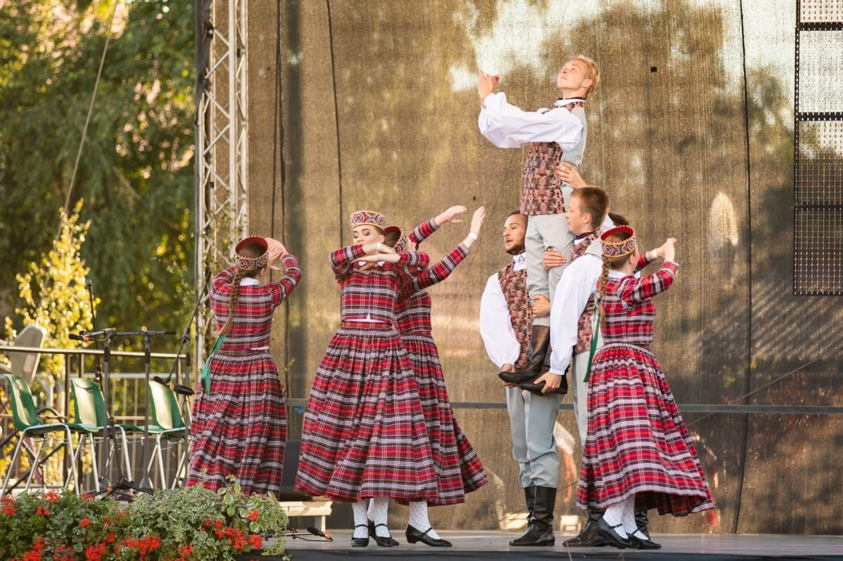IX Starptautiskā tautas deju festivāla "Sudmaliņas" noslēguma koncerts Liepājā