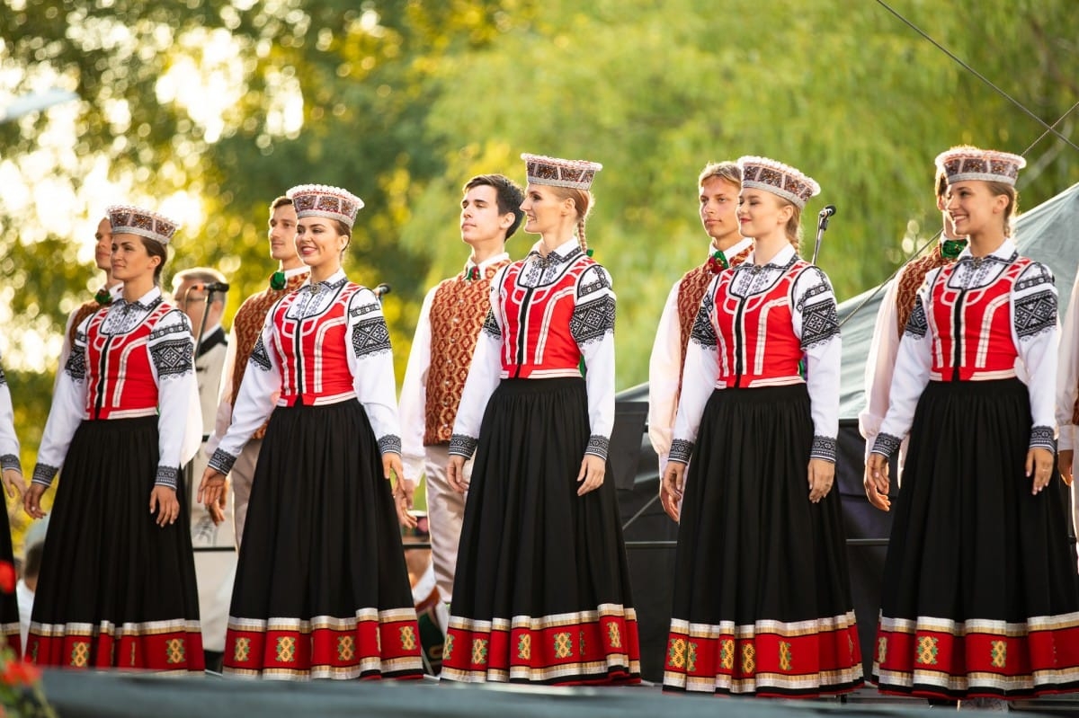 IX Starptautiskā tautas deju festivāla "Sudmaliņas" noslēguma koncerts Liepājā