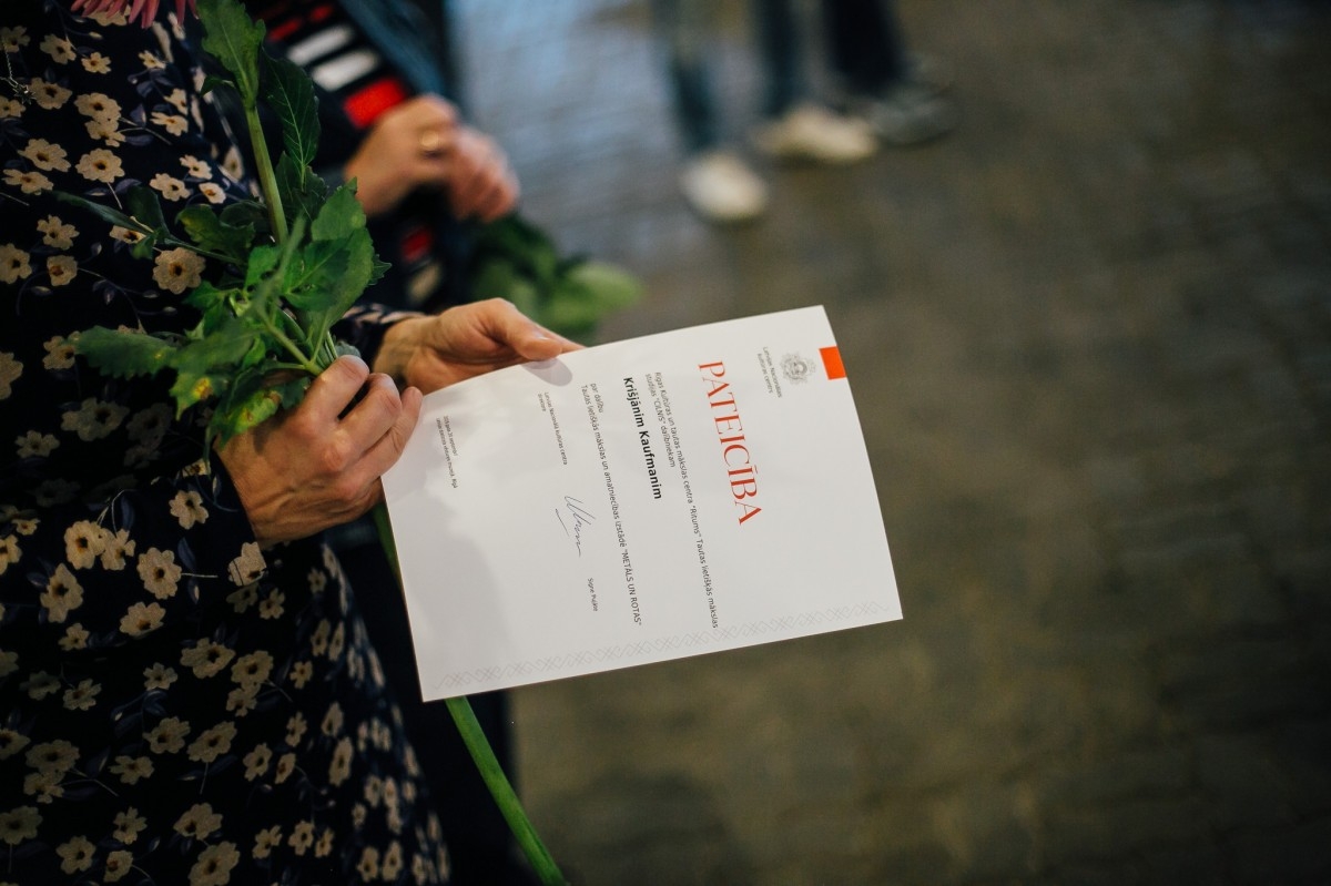 Tautas lietišķās mākslas un amatniecības izstādes "Metāls un rotas" atklāšana Latvijas dzelzceļa vēstures muzejā
