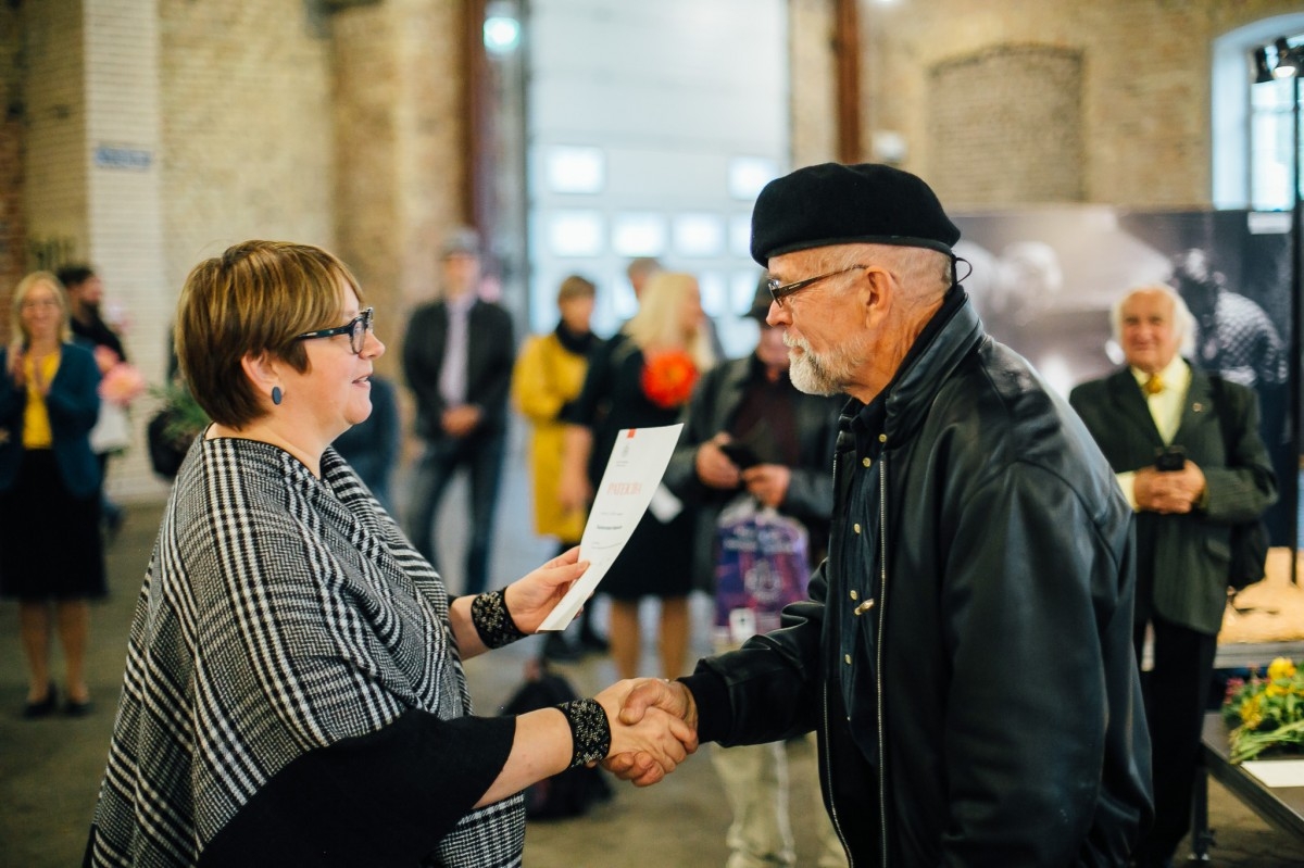 Tautas lietišķās mākslas un amatniecības izstādes "Metāls un rotas" atklāšana Latvijas dzelzceļa vēstures muzejā