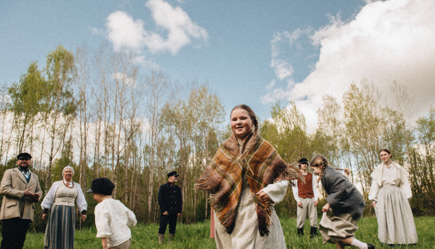 Baltica festivāla gaidās folkloras dalībnieku foto
