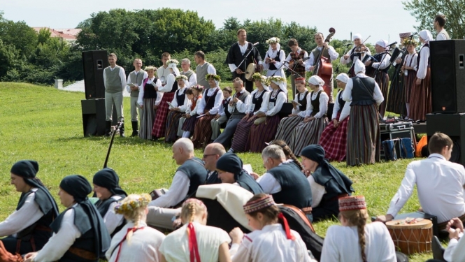 "Baltica 2015" Novadu sadziedāšanās Rēzeknē / Communal singing from the regions