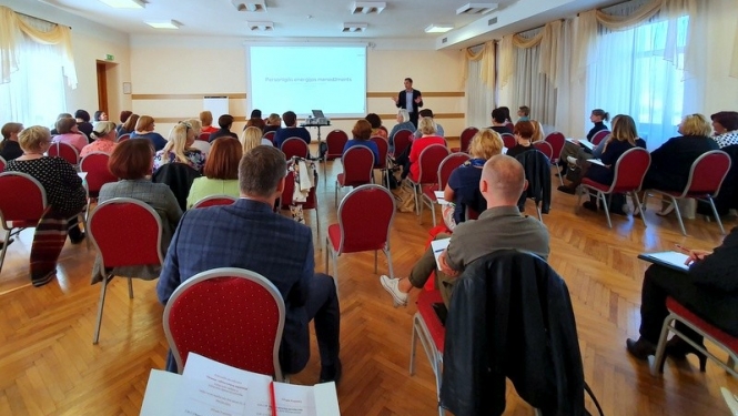 Profesionālās pilnveides kursu “Pārmaiņu vadīšana kultūras organizācijā” pirmais seminārs Liepājā