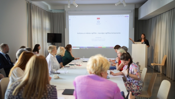 UNESCO kultūras un mākslas izglītībai veltīta sanāksme