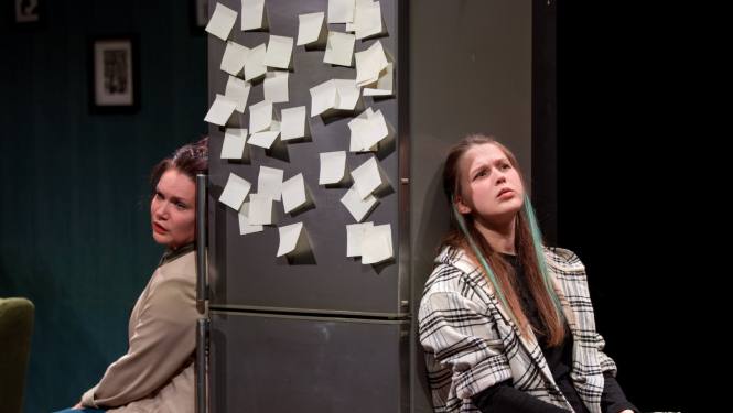 Dzīve uz ledusskapja durvīm