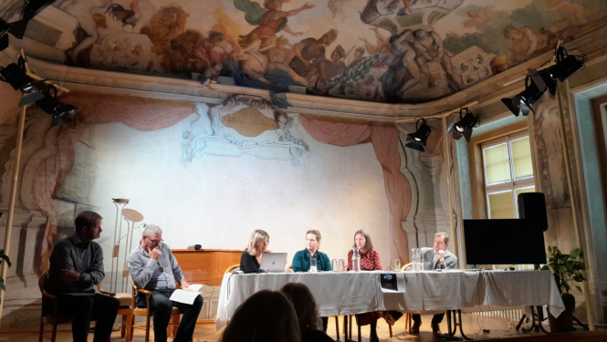 Skats no diskusijas Mūzikas izglītības politikas grupas simpozijā Čehijā