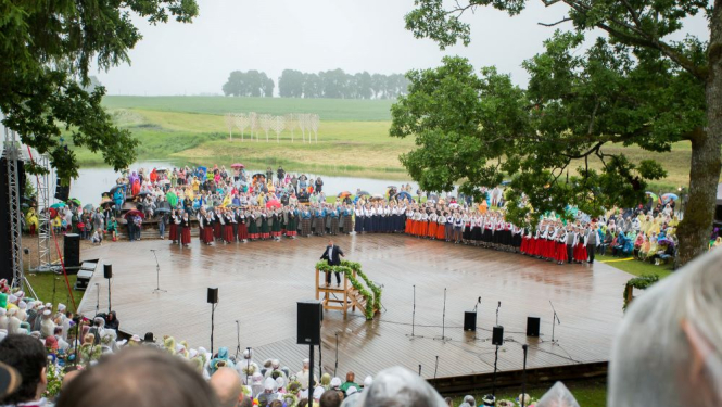 Neikenkalna dabas koncertzāle