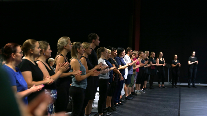 Radošā vasara dejotāji