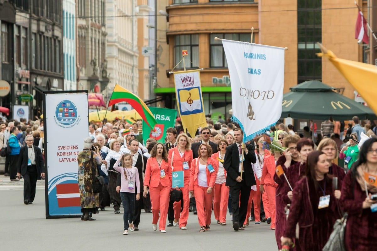 VIII Ziemeļu un Baltijas valstu Dziesmu svētku dalībnieku gājiens