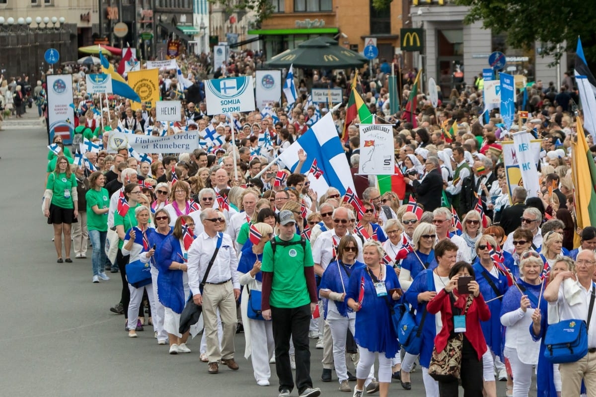 VIII Ziemeļu un Baltijas valstu Dziesmu svētku dalībnieku gājiens