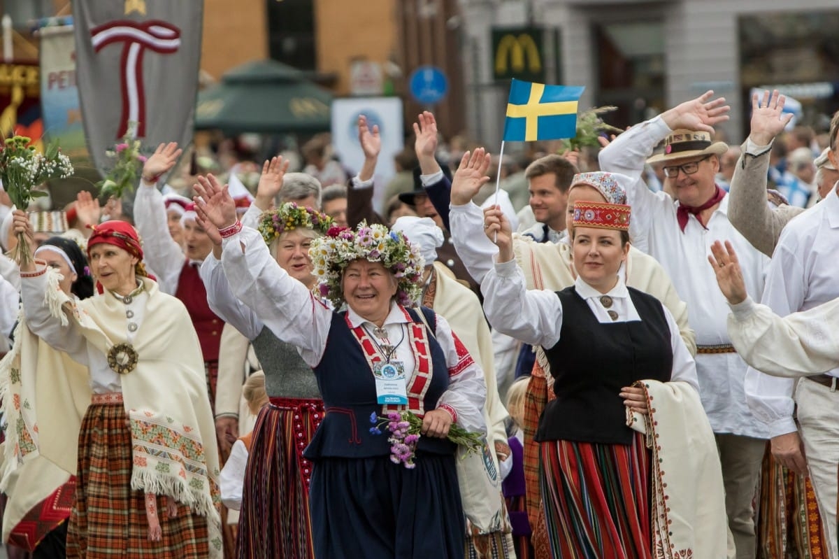 VIII Ziemeļu un Baltijas valstu Dziesmu svētku dalībnieku gājiens