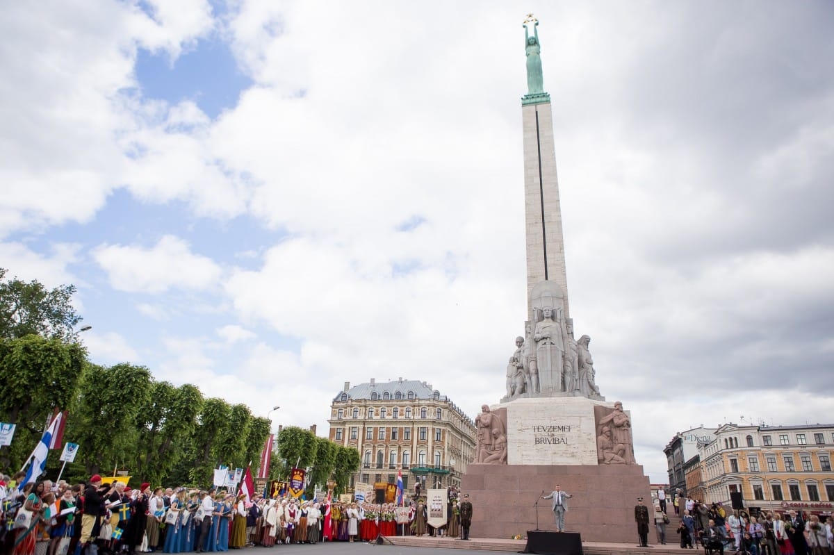 VIII Ziemeļu un Baltijas valstu Dziesmu svētku dalībnieku gājiens