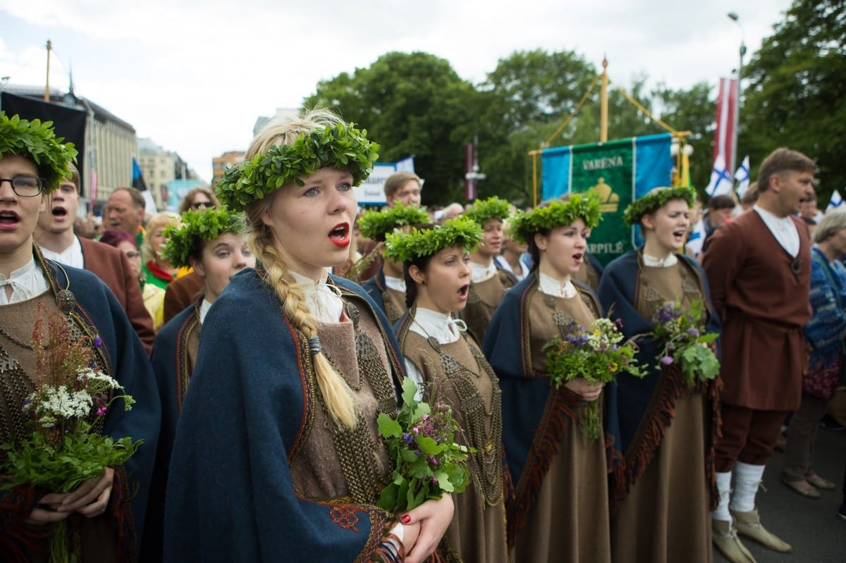 VIII Ziemeļu un Baltijas valstu Dziesmu svētku dalībnieku gājiens