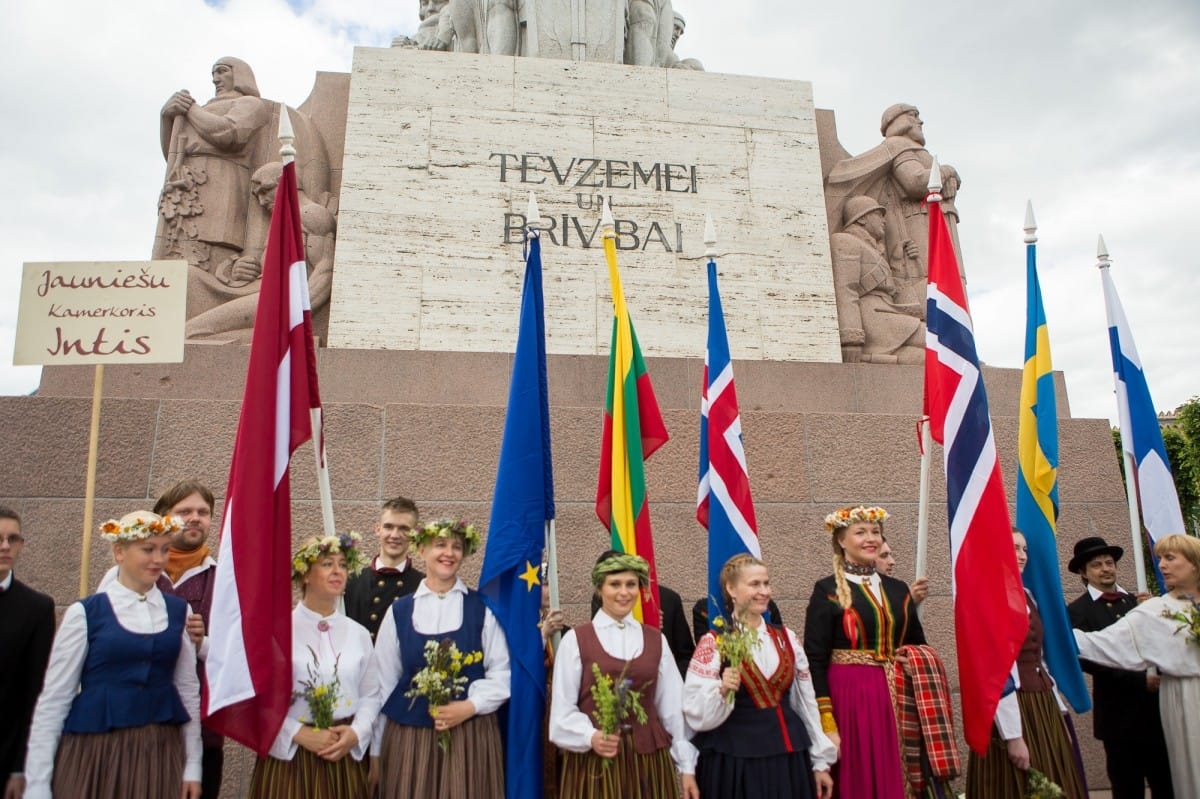 VIII Ziemeļu un Baltijas valstu Dziesmu svētku dalībnieku gājiens