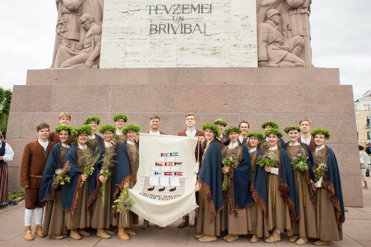 VIII Ziemeļu un Baltijas valstu Dziesmu svētku dalībnieku gājiens