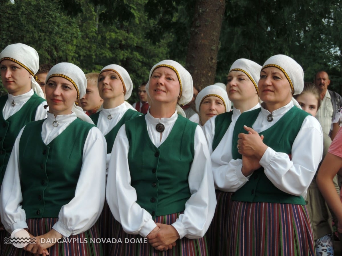 Latgales deju svētki „Večerinka Višķūs”