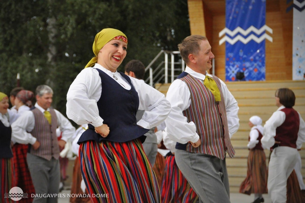 Latgales deju svētki „Večerinka Višķūs”