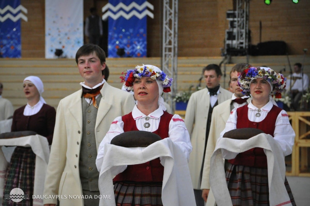 Latgales deju svētki „Večerinka Višķūs”