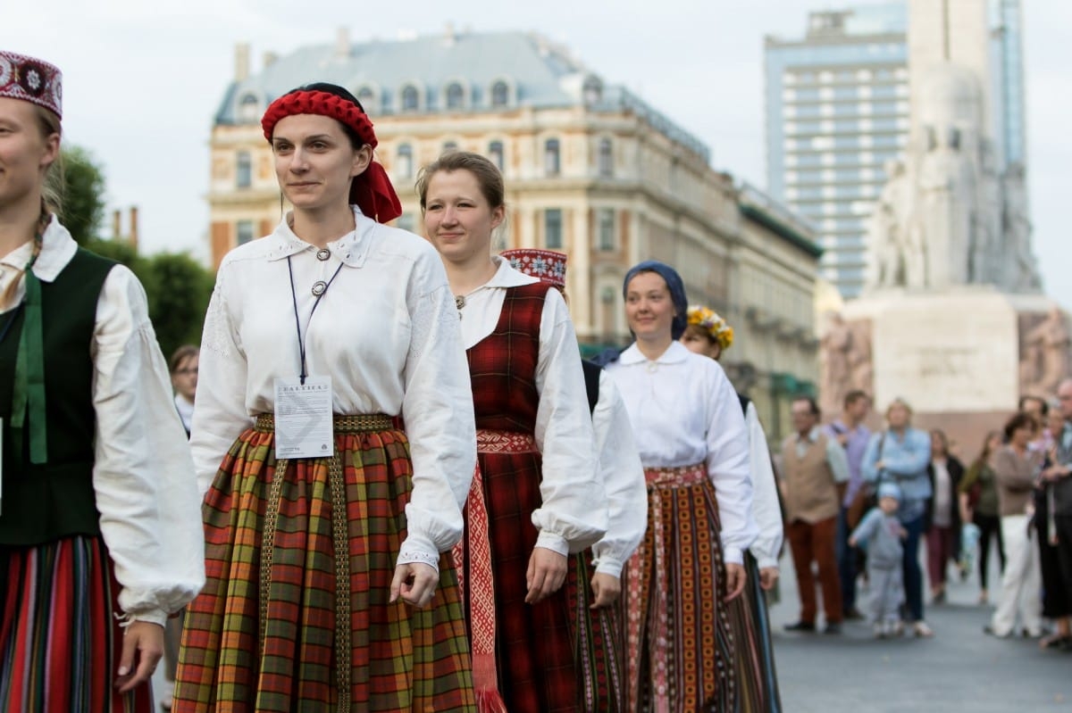 Danči Brīvības pieminekļa laukumā - "Baltica 2015"