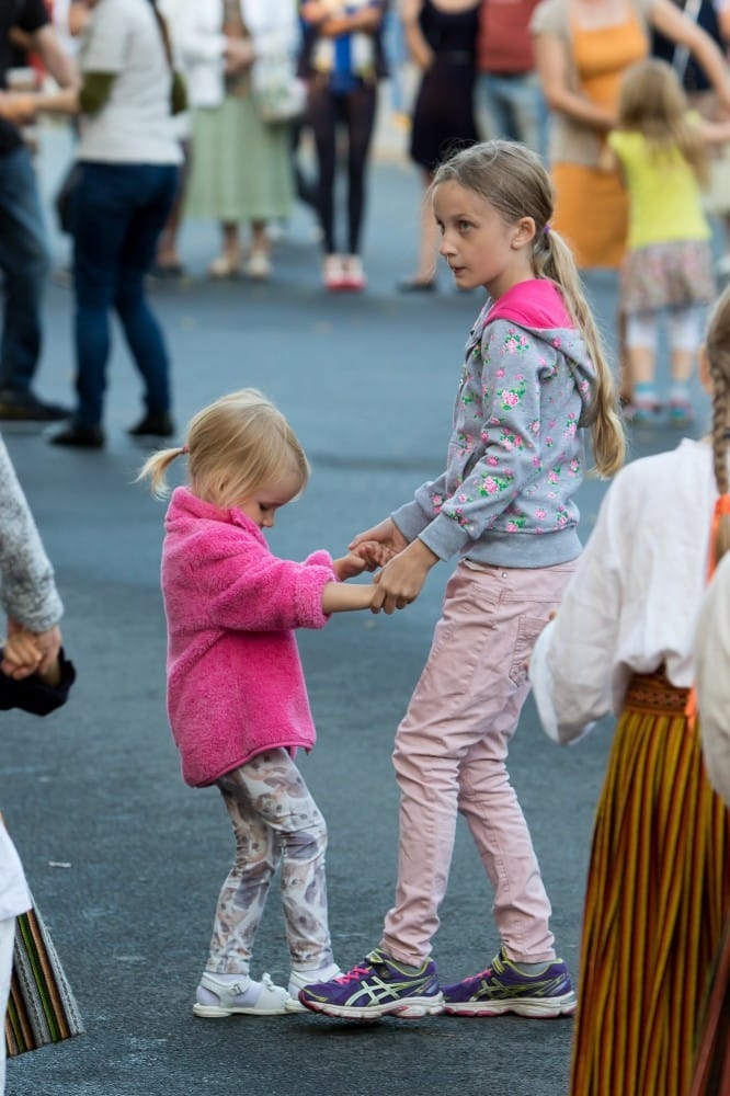 Danči Brīvības pieminekļa laukumā - "Baltica 2015"