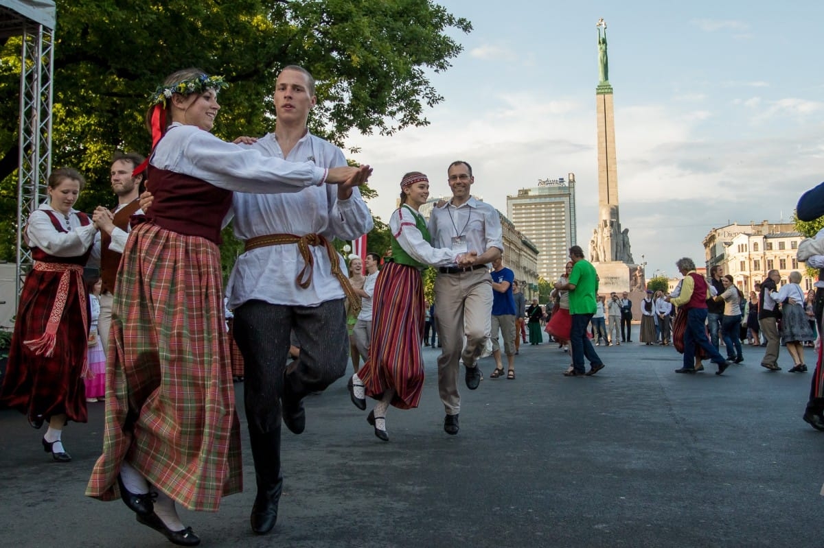 Danči Brīvības pieminekļa laukumā - "Baltica 2015"