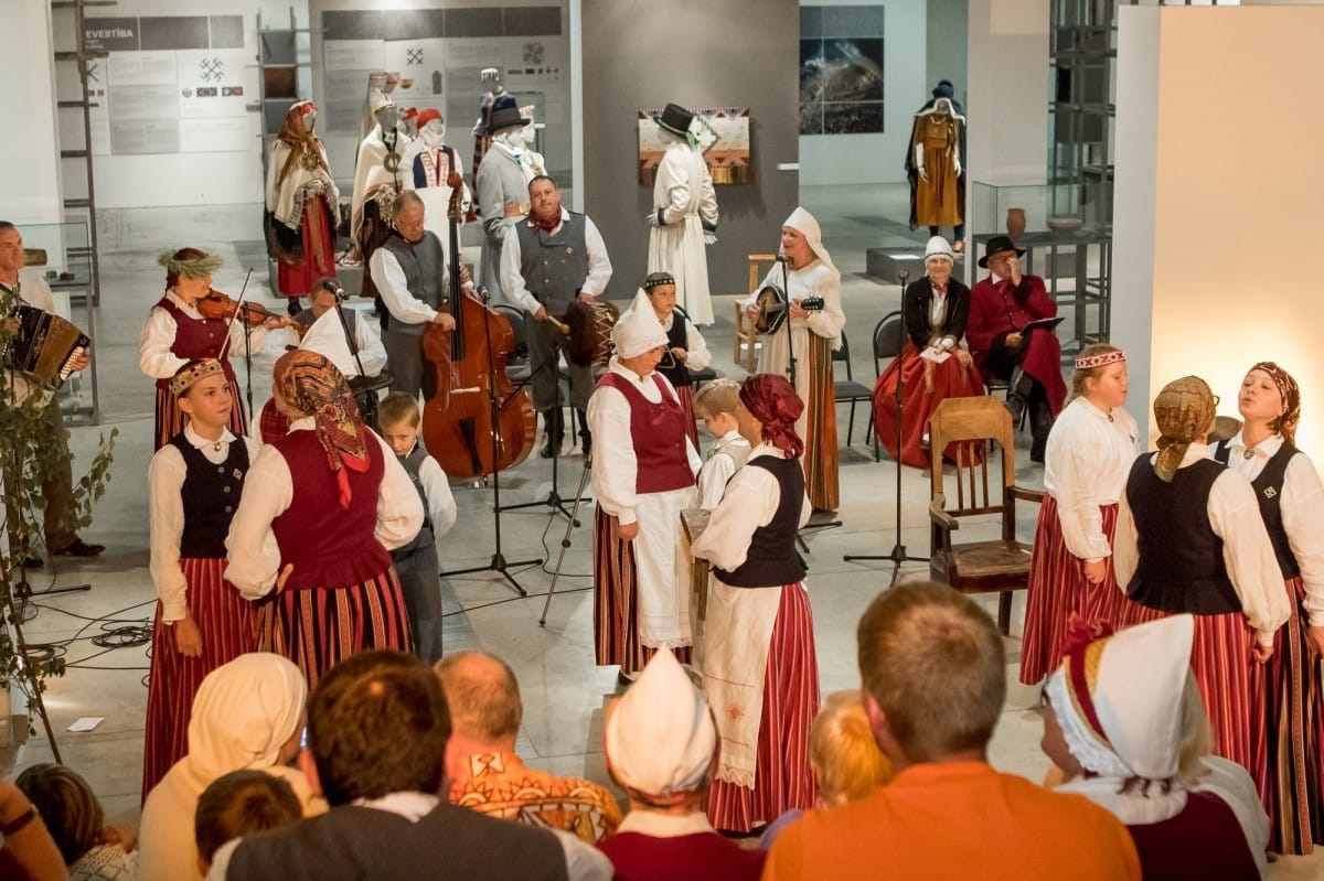 "Baltica 2015" koncerts „Celiet krēslu, viešņa nāk”