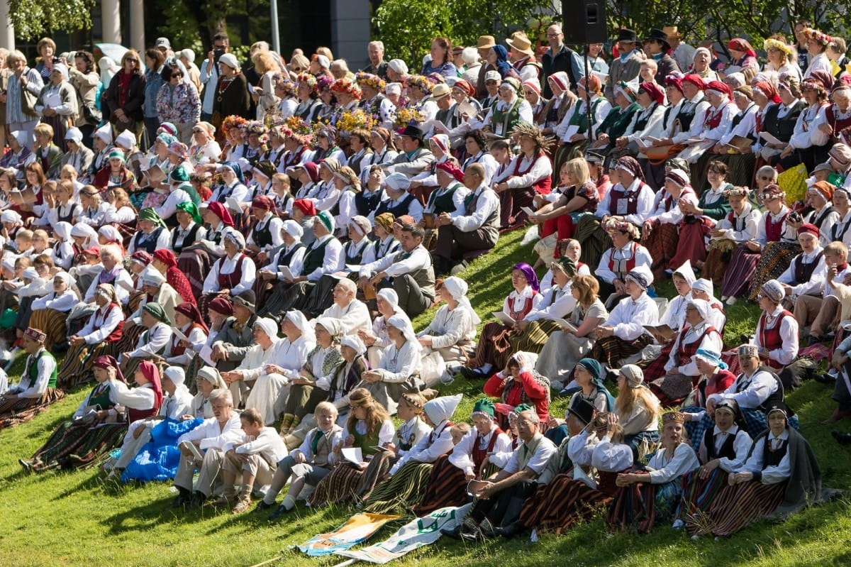 "Baltica 2015" Novadu sadziedāšanās Rīgā / Communal Singing from the regions in Riga