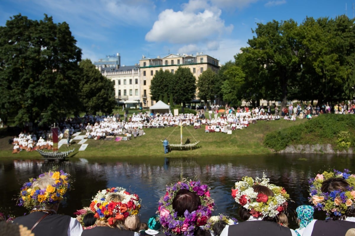 "Baltica 2015" Novadu sadziedāšanās Rīgā / Communal Singing from the regions in Riga