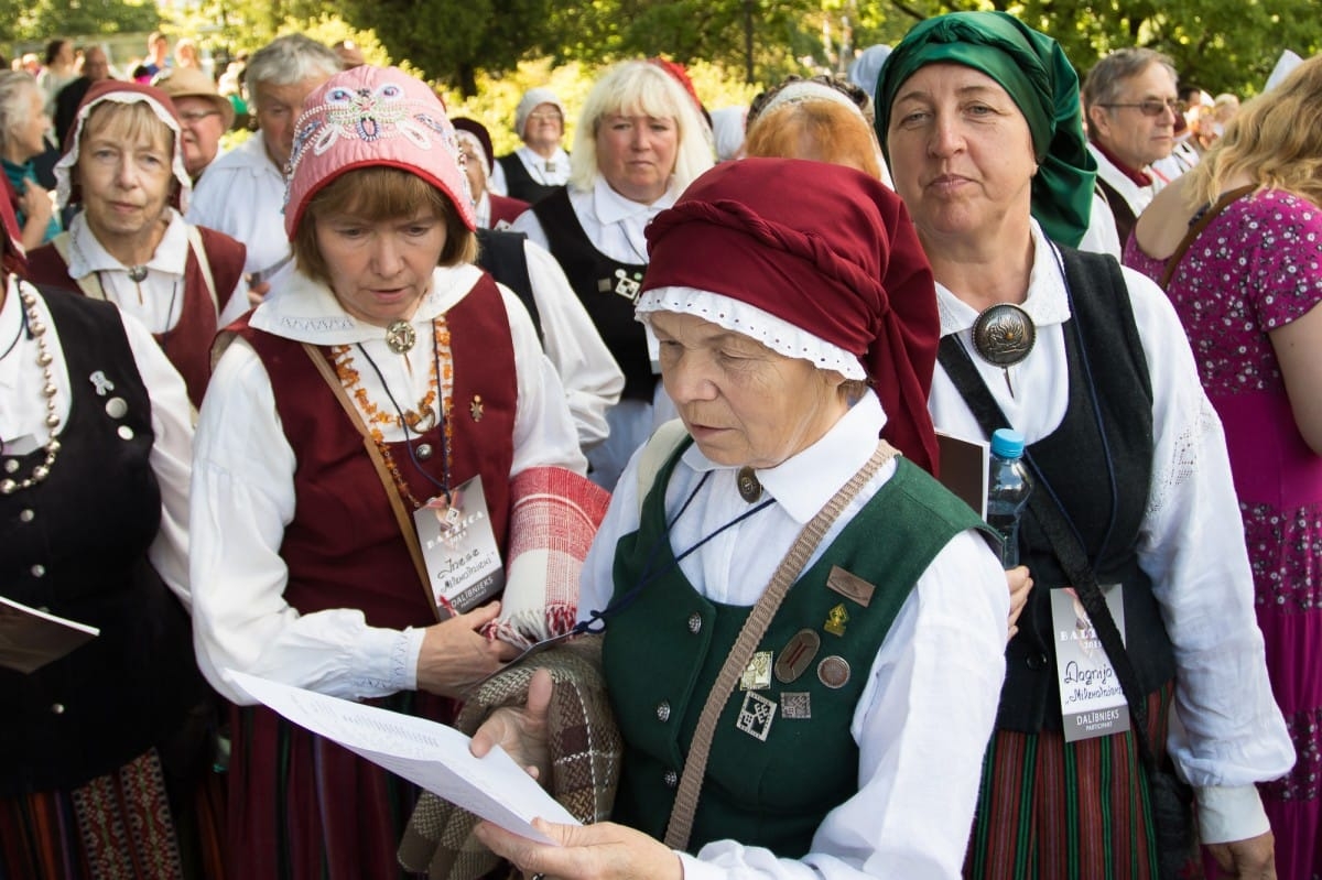 "Baltica 2015" Novadu sadziedāšanās Rīgā / Communal Singing from the regions in Riga