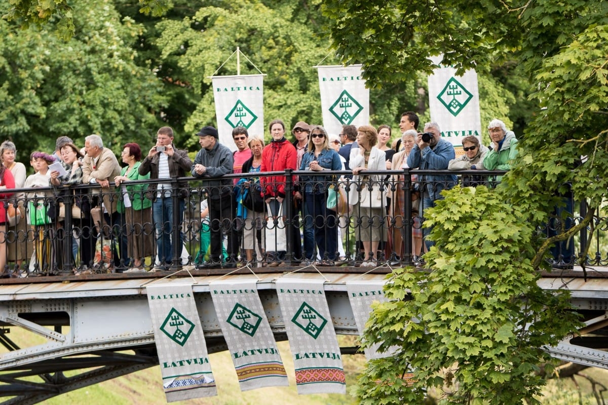 "Baltica 2015" Novadu sadziedāšanās Rīgā / Communal Singing from the regions in Riga