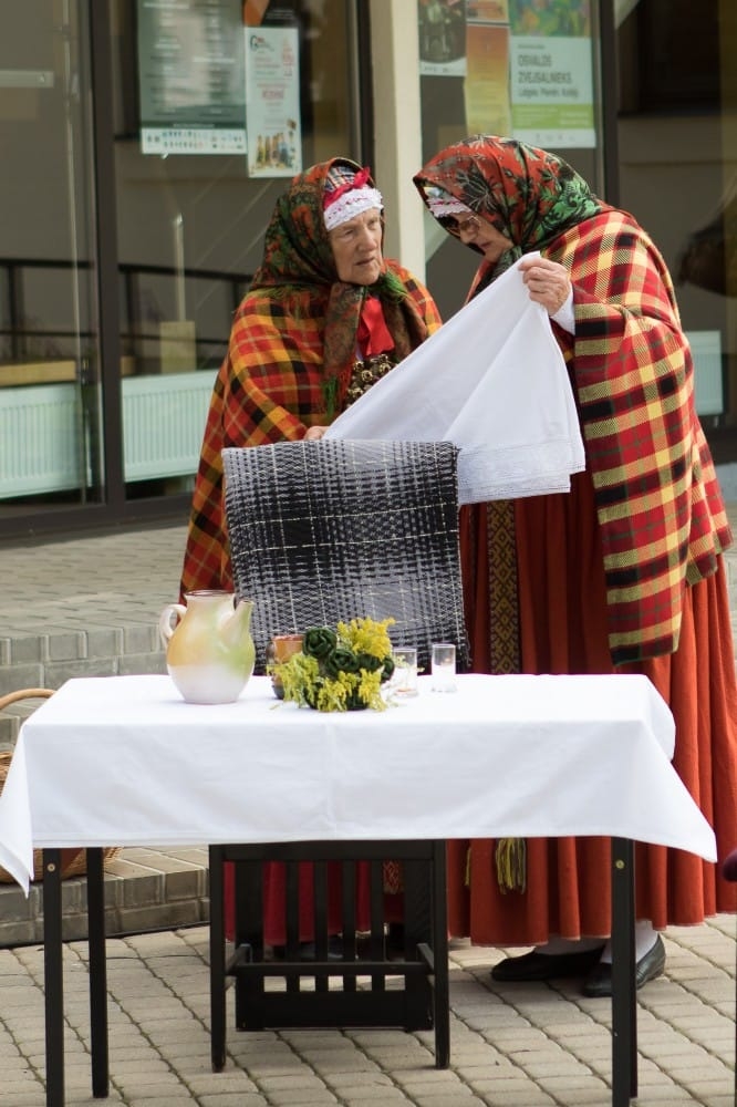 Izstādes "Mūsu mantojums atklāšana" / Opening of Latvian folk costume exhibition "Heritage"