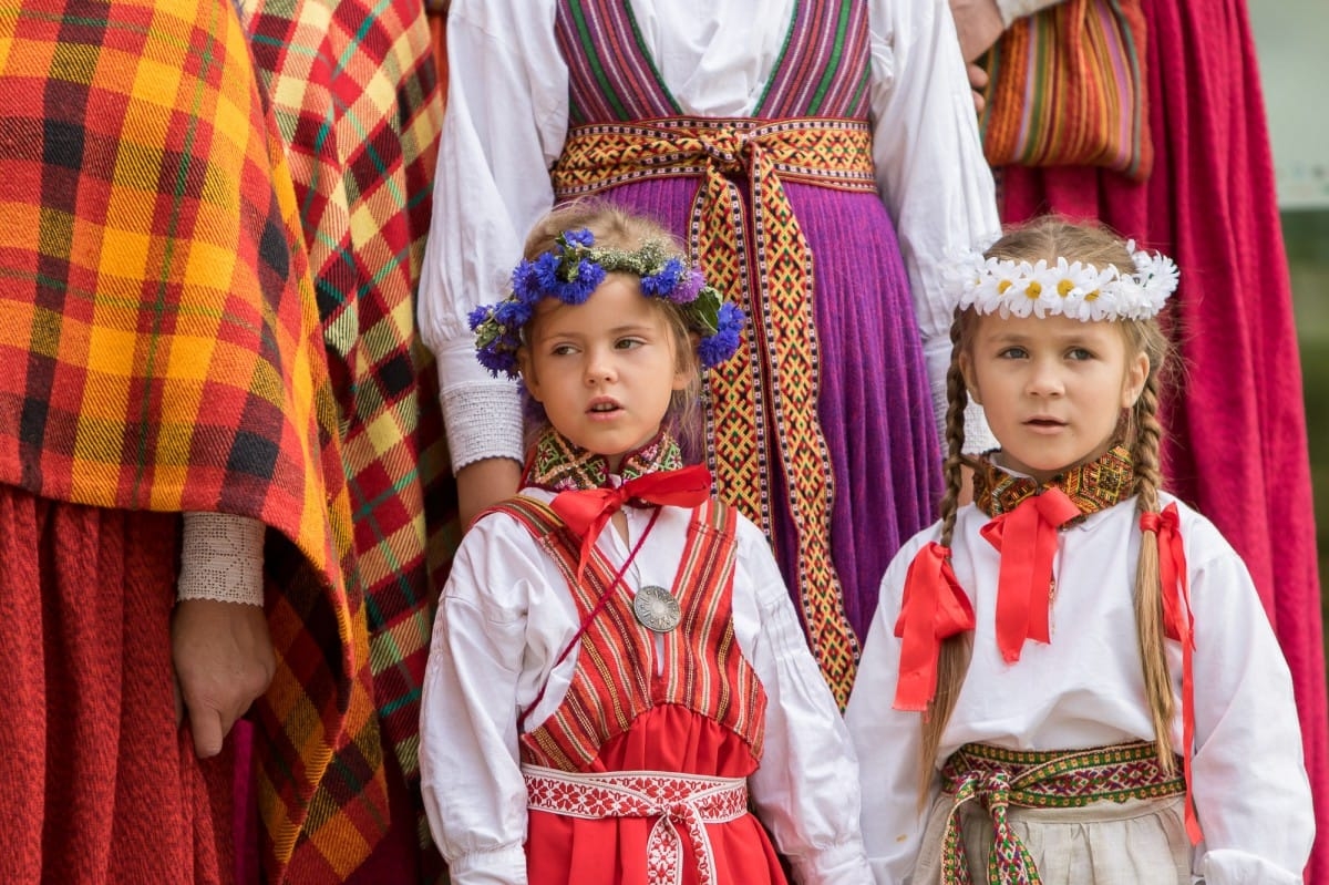 Izstādes "Mūsu mantojums atklāšana" / Opening of Latvian folk costume exhibition "Heritage"