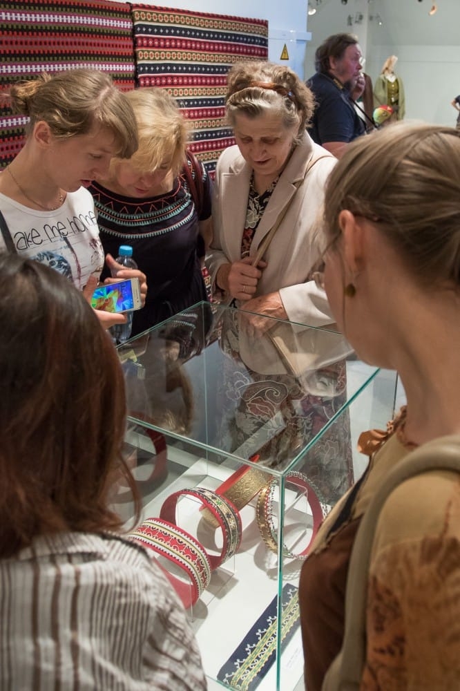 Izstādes "Mūsu mantojums atklāšana" / Opening of Latvian folk costume exhibition "Heritage"