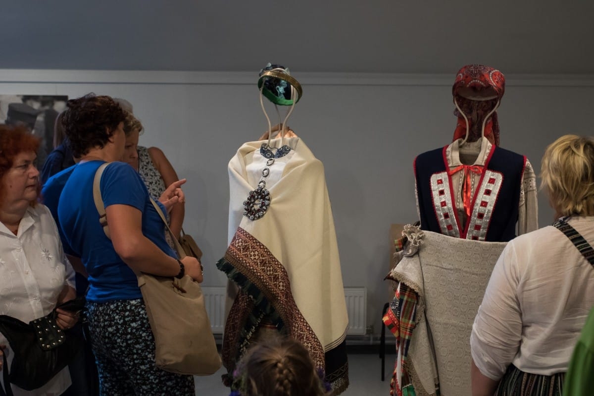 Izstādes "Mūsu mantojums atklāšana" / Opening of Latvian folk costume exhibition "Heritage"