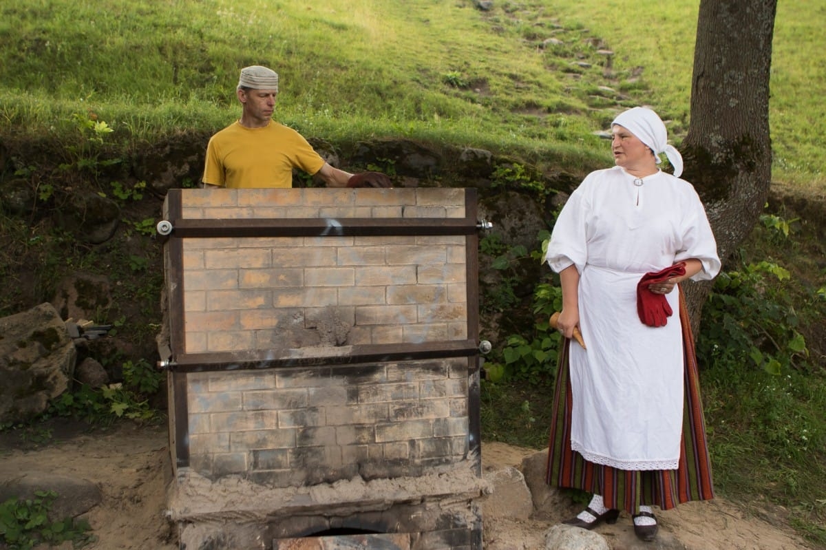 Reducētās keramikas cepļa atvēršana festivālā "Baltica 2015" / Opening of the reduced ceramics kiln