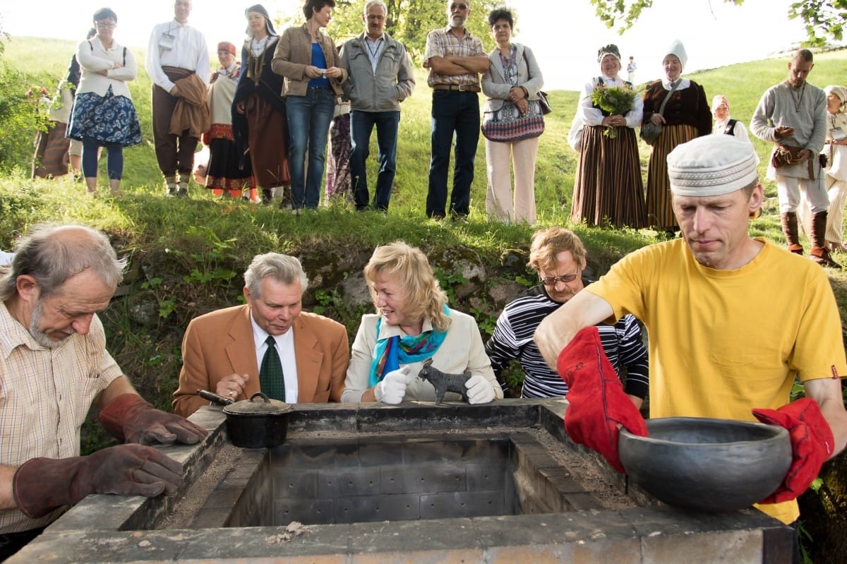 Reducētās keramikas cepļa atvēršana festivālā "Baltica 2015" / Opening of the reduced ceramics kiln