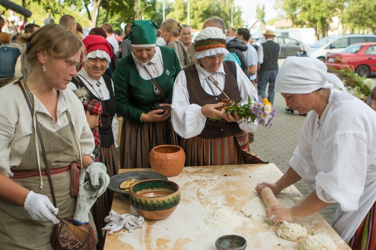 Reducētās keramikas cepļa atvēršana festivālā "Baltica 2015" / Opening of the reduced ceramics kiln