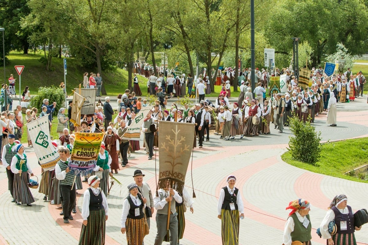 "Baltica 2015" gājiens Rēzeknē / "Baltica 2015" participants' procession