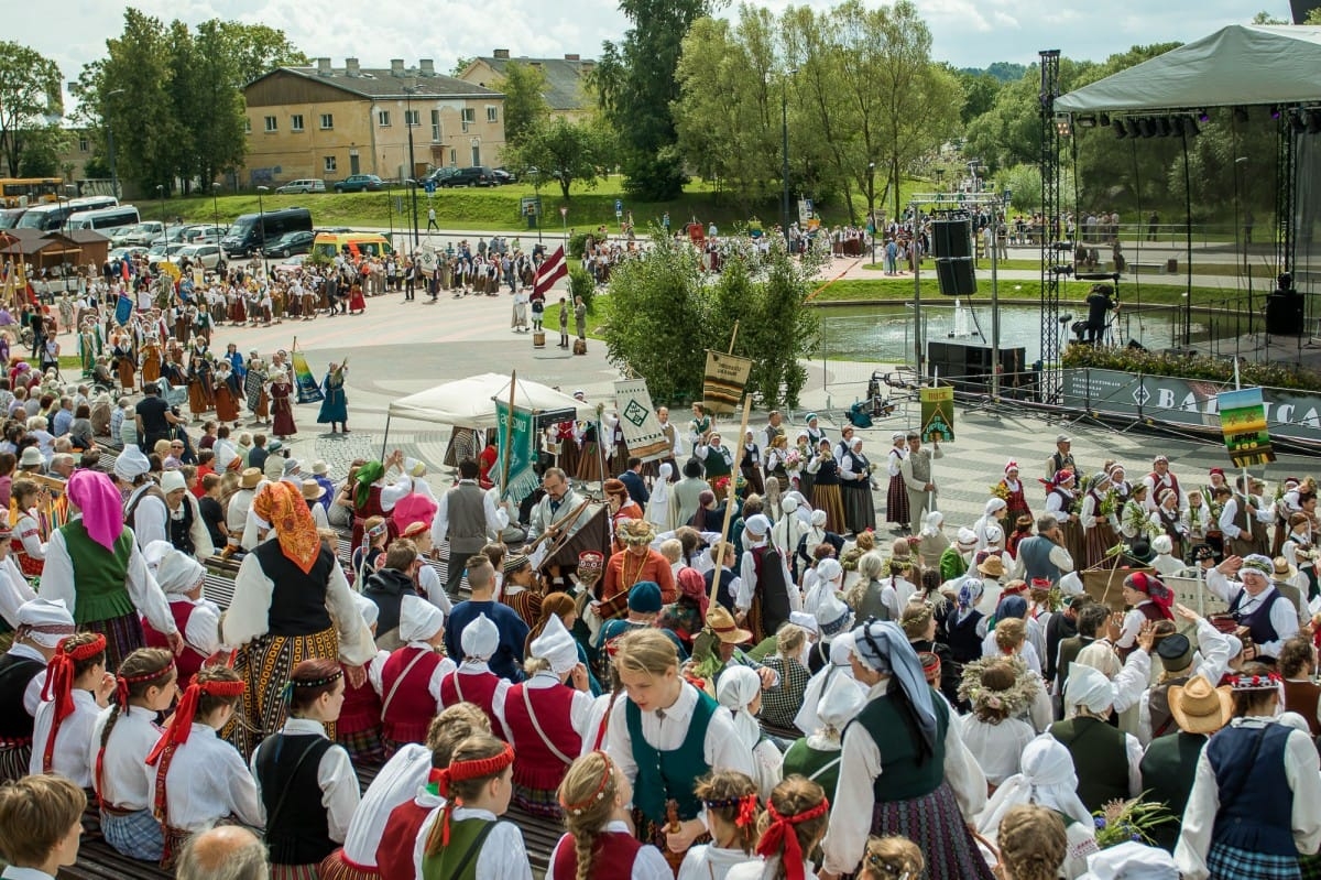"Baltica 2015" gājiens Rēzeknē / "Baltica 2015" participants' procession