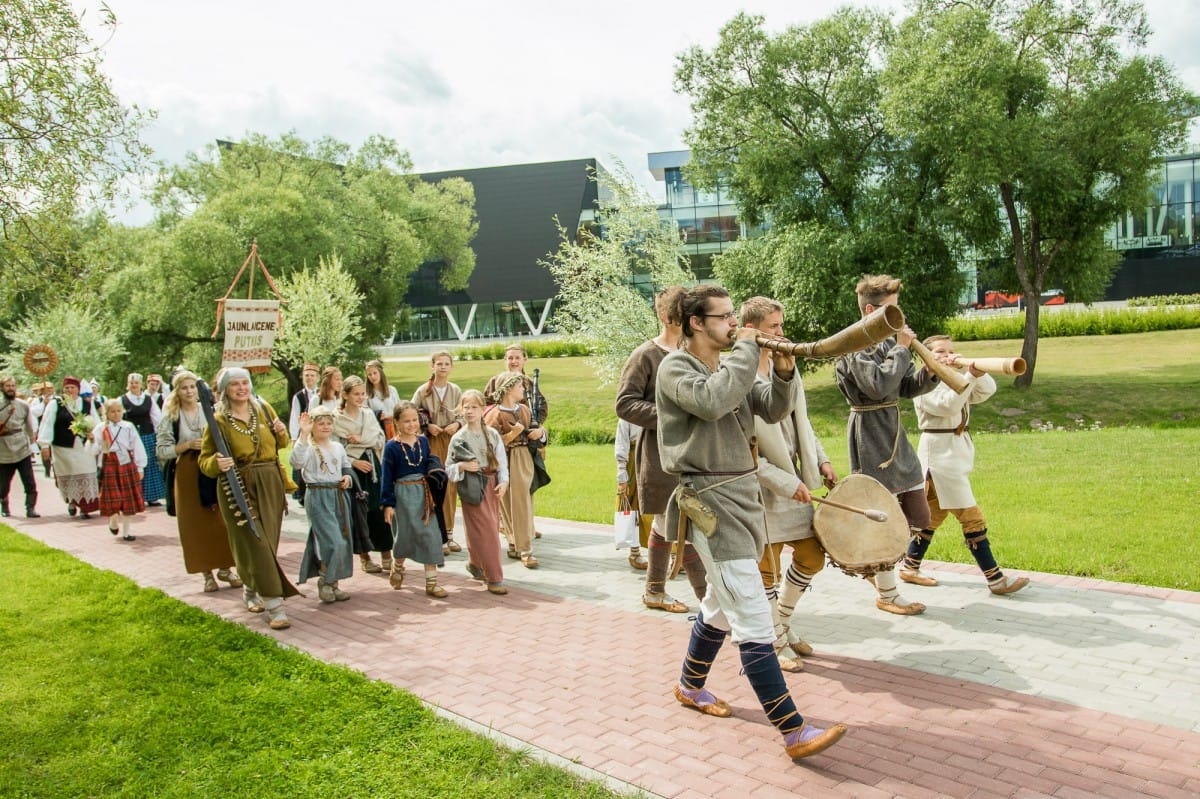 "Baltica 2015" gājiens Rēzeknē / "Baltica 2015" participants' procession