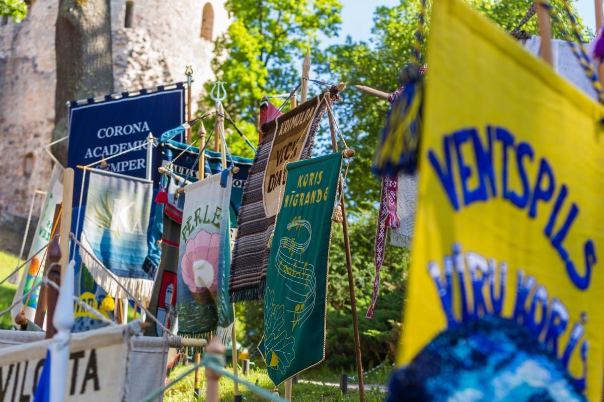 Latvijas sieviešu un vīru koru salidojums