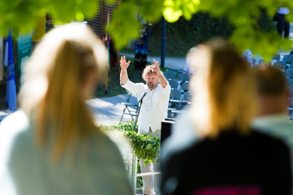 Latvijas sieviešu un vīru koru salidojums