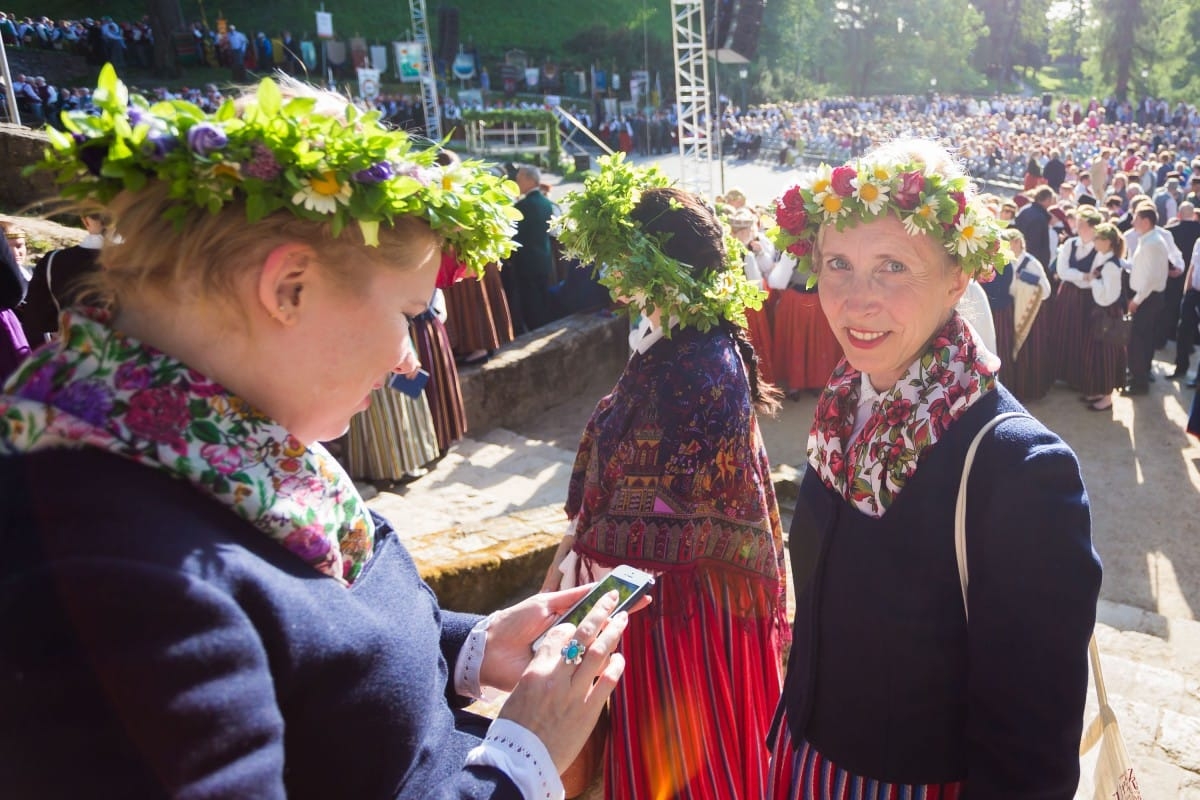 Latvijas sieviešu un vīru koru salidojums